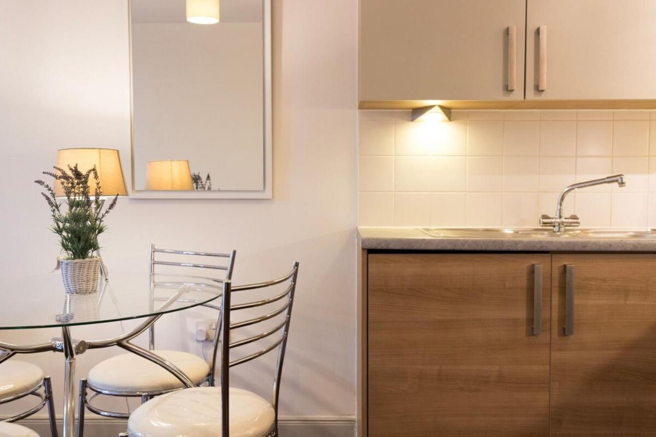 Beautiful 2 Bedroom Property In Borough Londýn Exteriér fotografie
