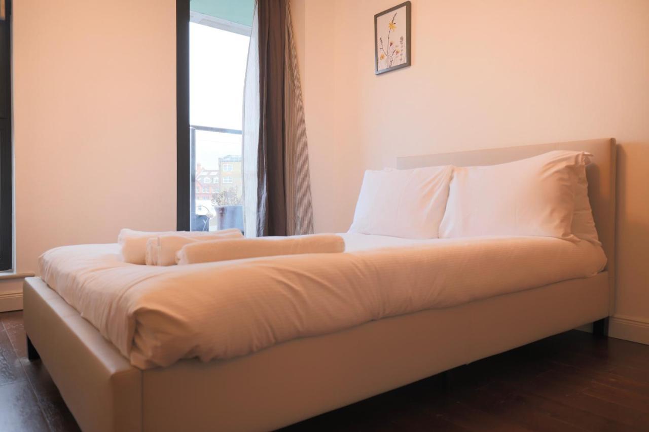 Beautiful 2 Bedroom Property In Borough Londýn Exteriér fotografie